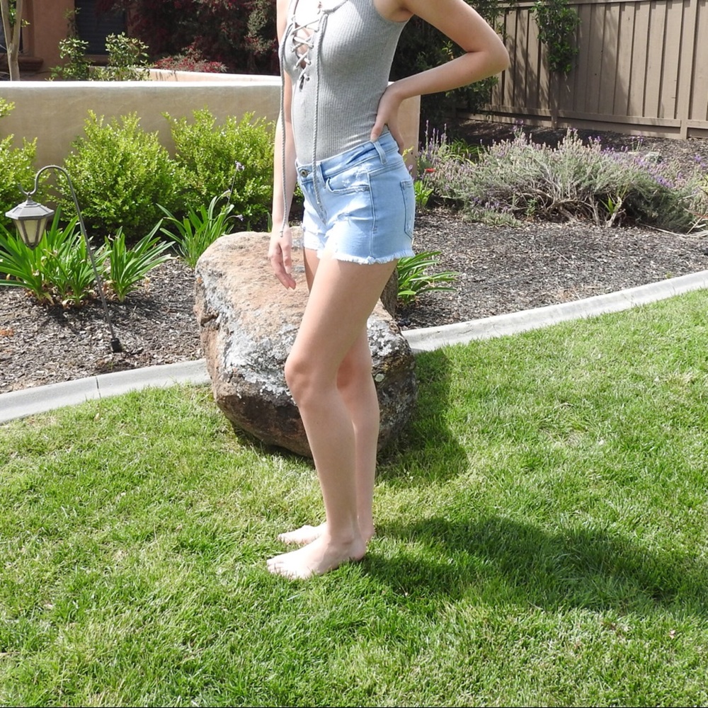 CLEARANCE-FIRM‼️Distressed Denim Shorts - Picture 5 of 8